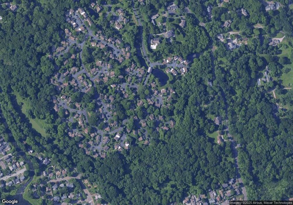 618 W Lyon Farm Dr, Greenwich, CT 06831 - photo 1