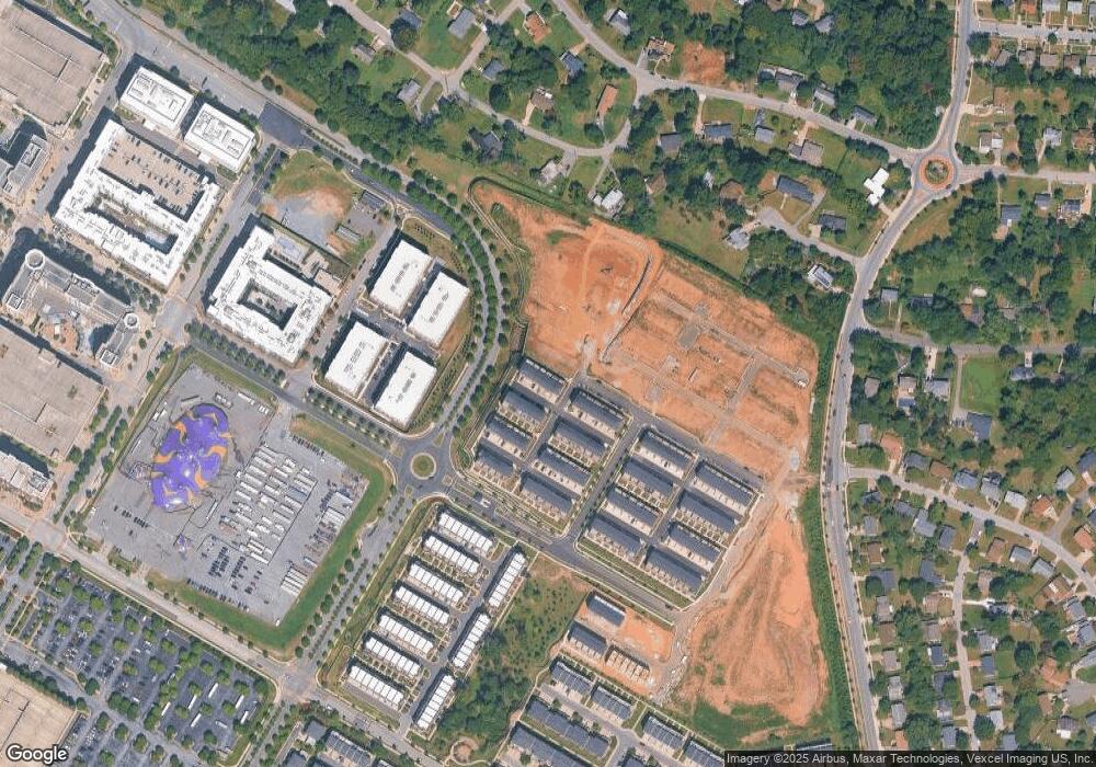 510 Triggerfish Dr, Forest Heights, MD 20745 - photo 1