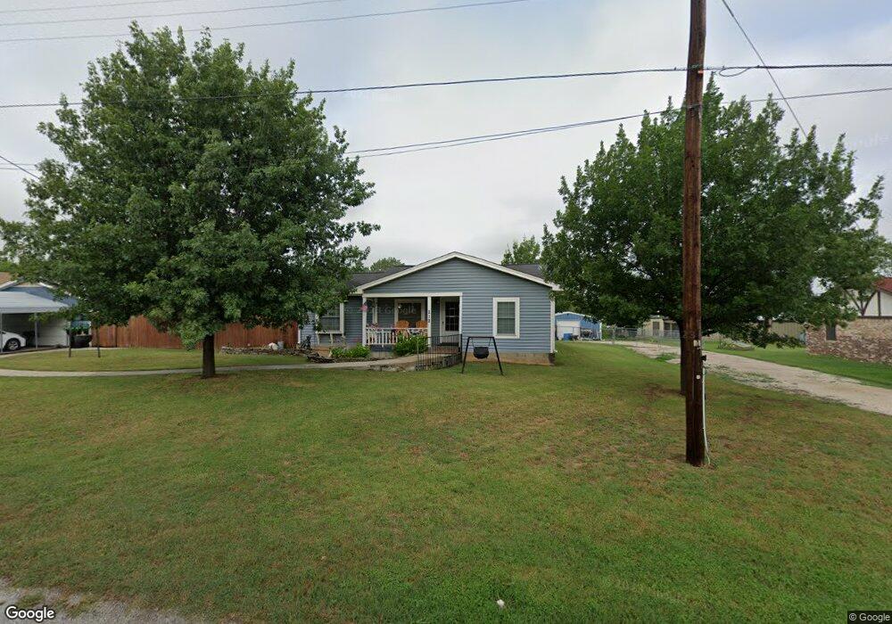 212 S Oak St, Boyd, TX 76023 - photo 1