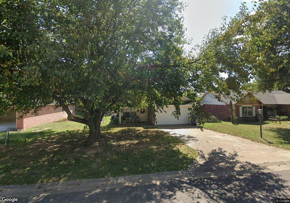 418 Deer Run Rd, Muldrow, OK 74948 - photo 1