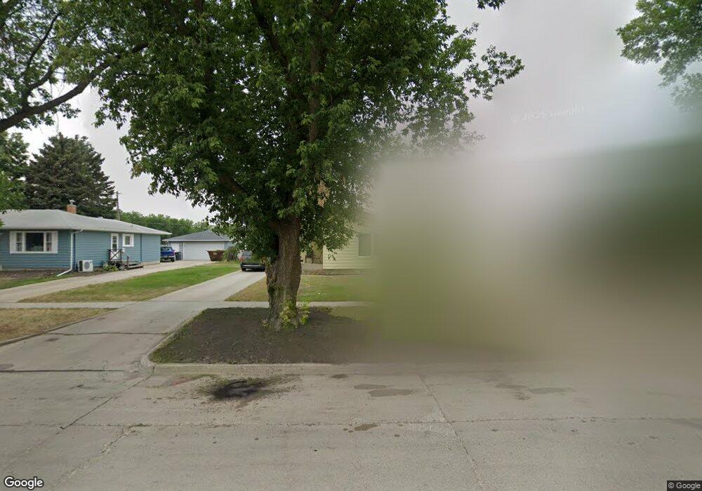 1737 17th St S, Fargo, ND 58103 - photo 1