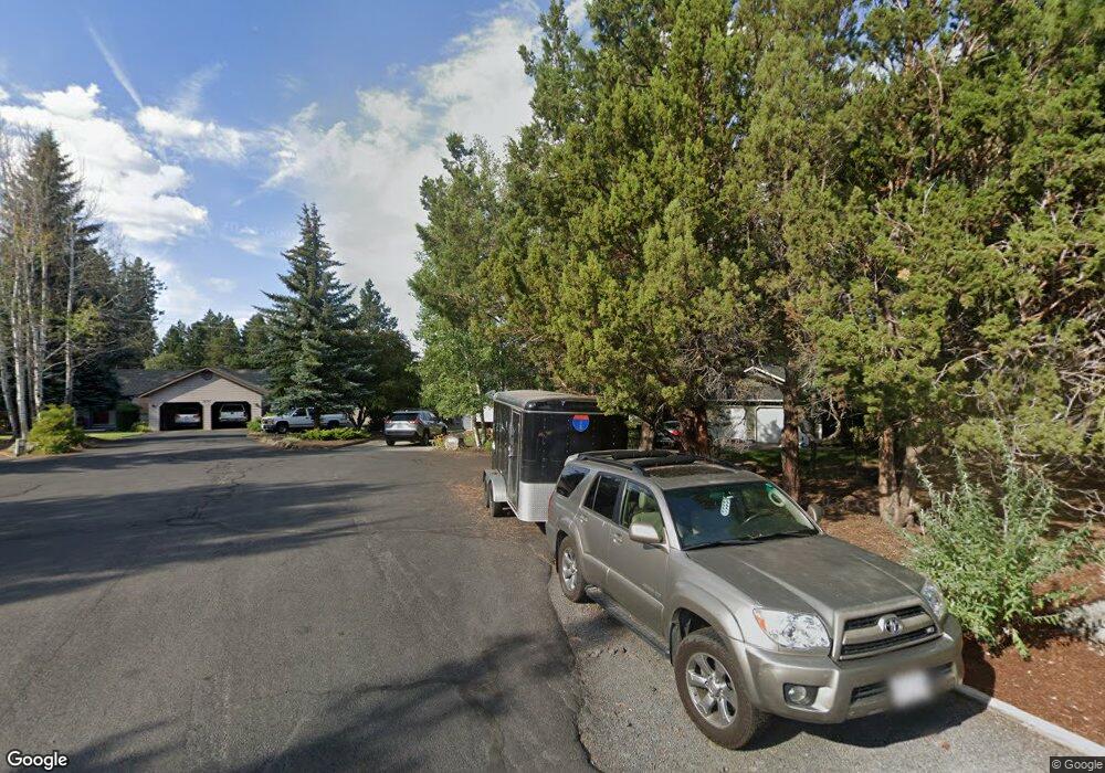 61582 Range Place, Bend, OR 97702 - photo 1