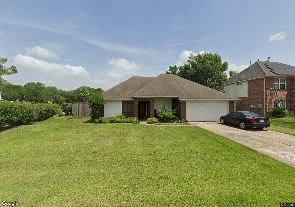 3308 Wood Fox Dr, Alvin, TX 77511 - photo 1