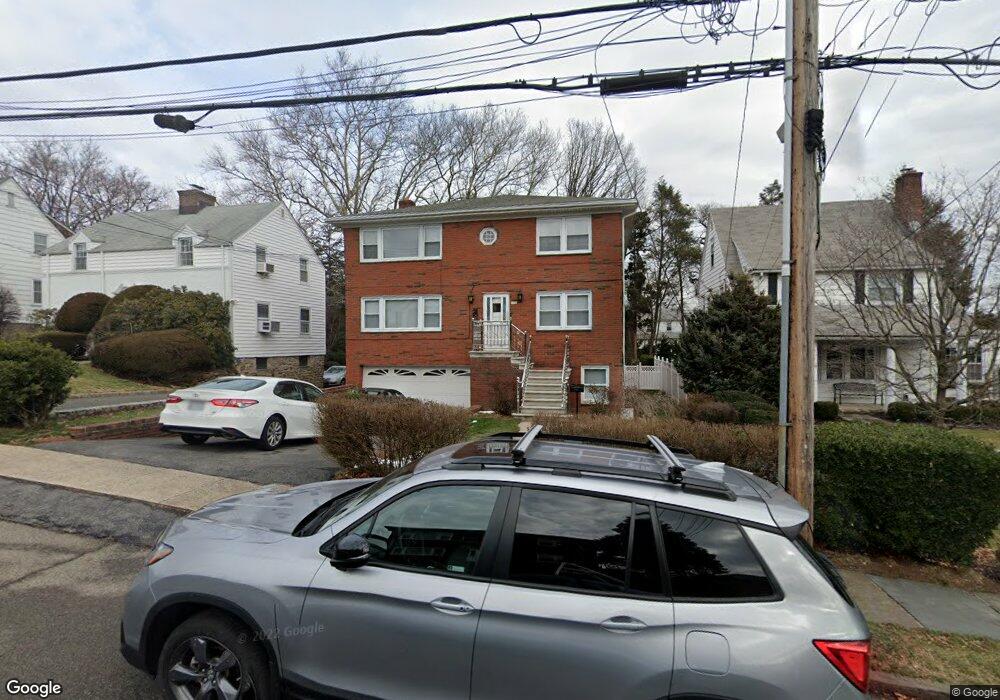 171 Ramsey Ave unit 2nd F, Yonkers, NY 10701 - photo 1