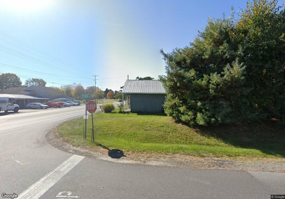 7096 Winchester Ave, Inwood, WV 25428 - photo 1