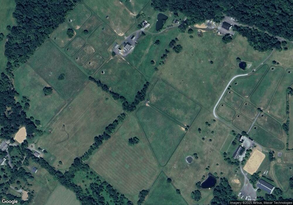 20585 Furr Rd, Round Hill, VA 20141 - photo 1