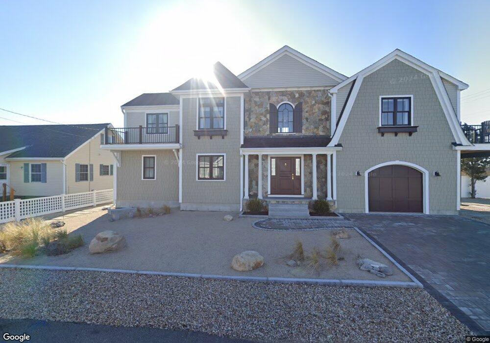 4 Andover St, Seabrook, NH 03874 - photo 1