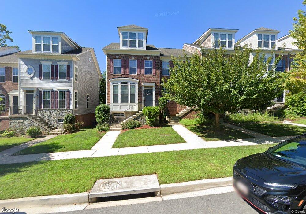 11906 Weybridge Ln, Germantown, MD 20876 - photo 1
