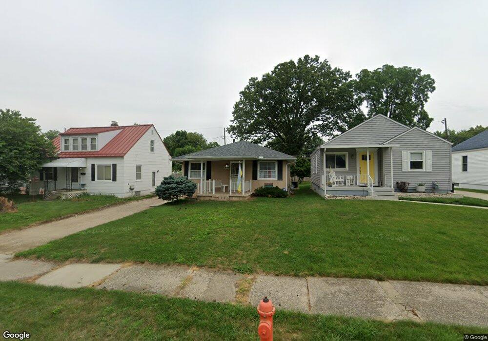 640 E Royal Forest Blvd, Columbus, OH 43214 - photo 1