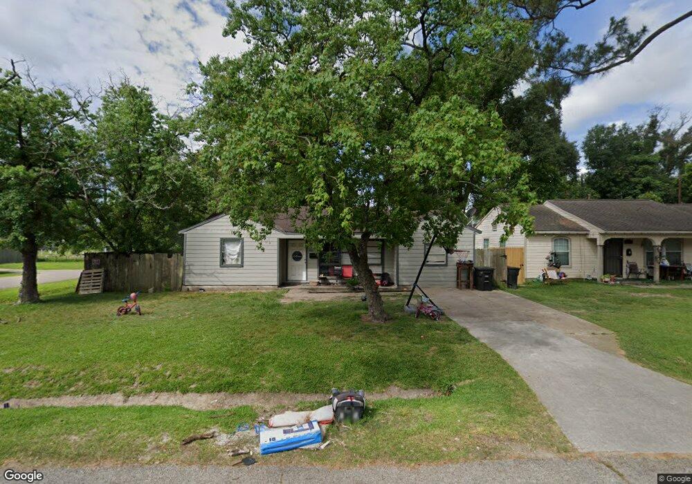 10005 Genemaury St, Houston, TX 77088 - photo 1