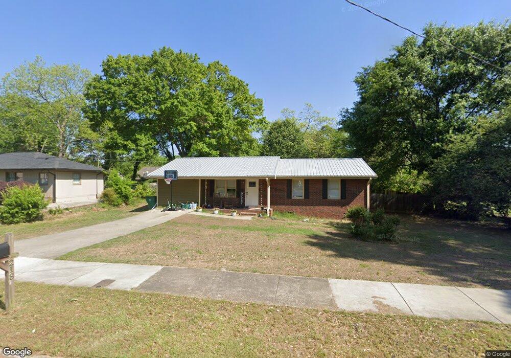 213 Bellview St, Winder, GA 30680 - photo 1