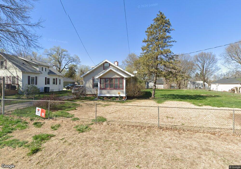 1203 Emma Ave, Des Moines, IA 50315 - photo 1