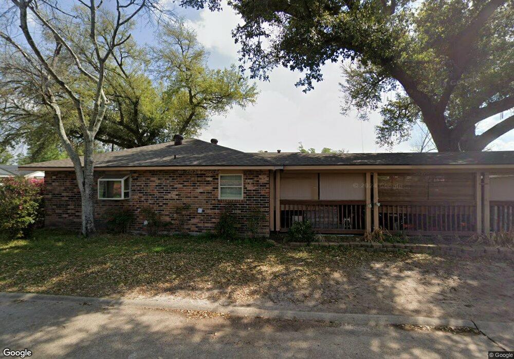 1106 N Elton Ct, Lake Charles, LA 70607 - photo 1