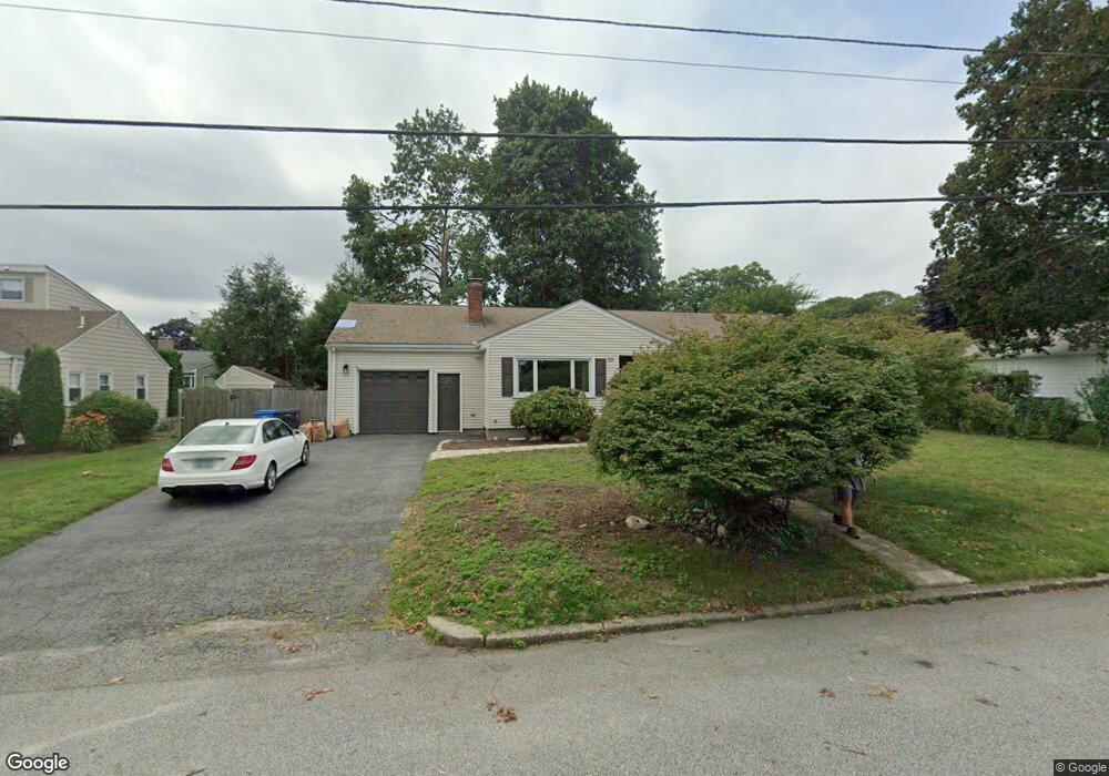 25 Glen View Dr, Cranston, RI 02920 - photo 1