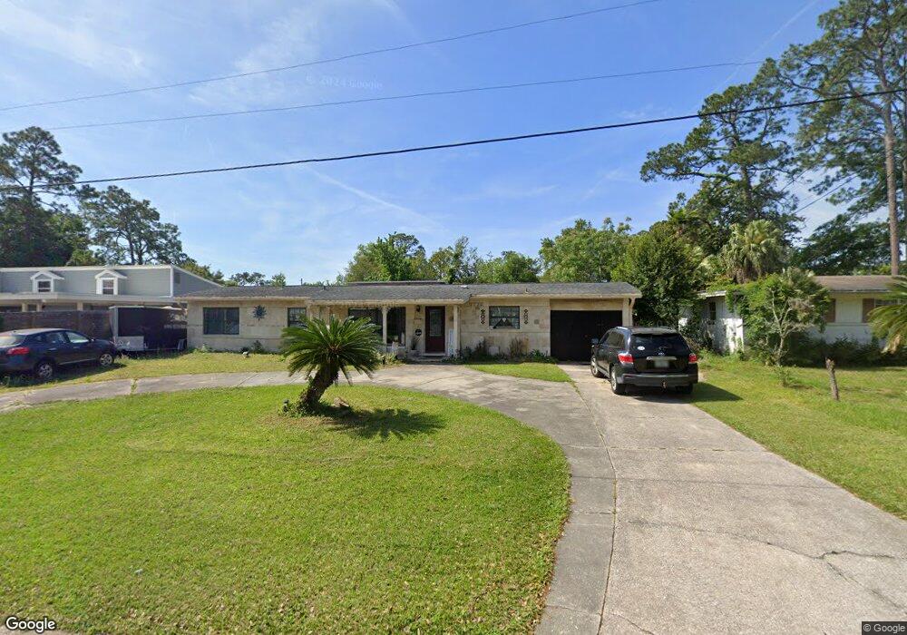 7120 Diamond Head Rd, Jacksonville, FL 32216 - photo 1