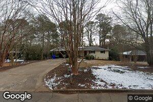 1110 Chatsworth Dr, Avondale Estates, GA 30002