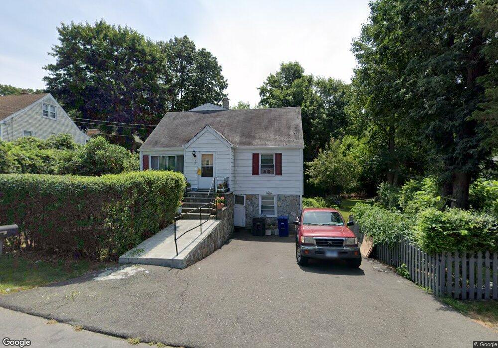 207 Douglas St, Bridgeport, CT 06606 - photo 1