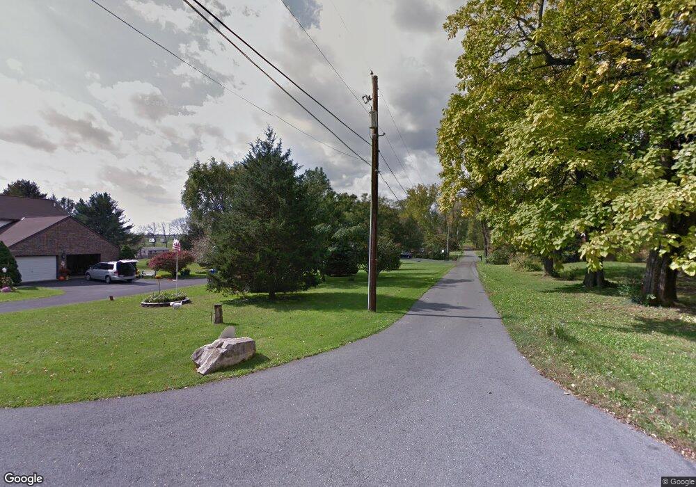 186 Mitchell Ave, Reading, PA 19605 - photo 1