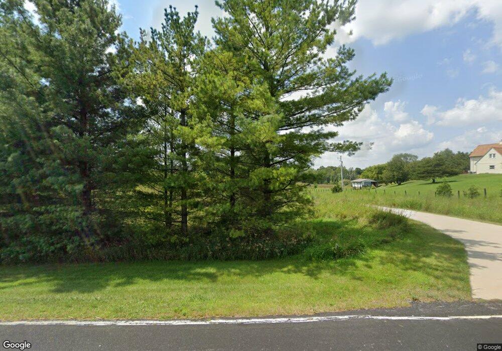 7933 Salisbury Rd, West Bend, WI 53090 - photo 1