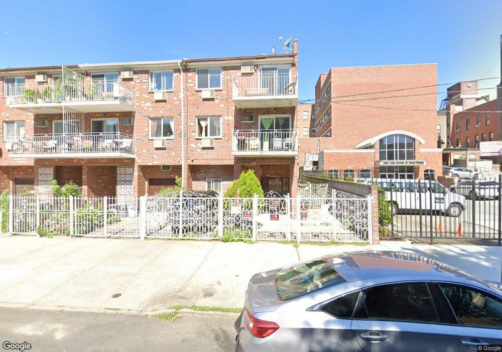 3116 47th St, Astoria, NY 11103 - photo 1