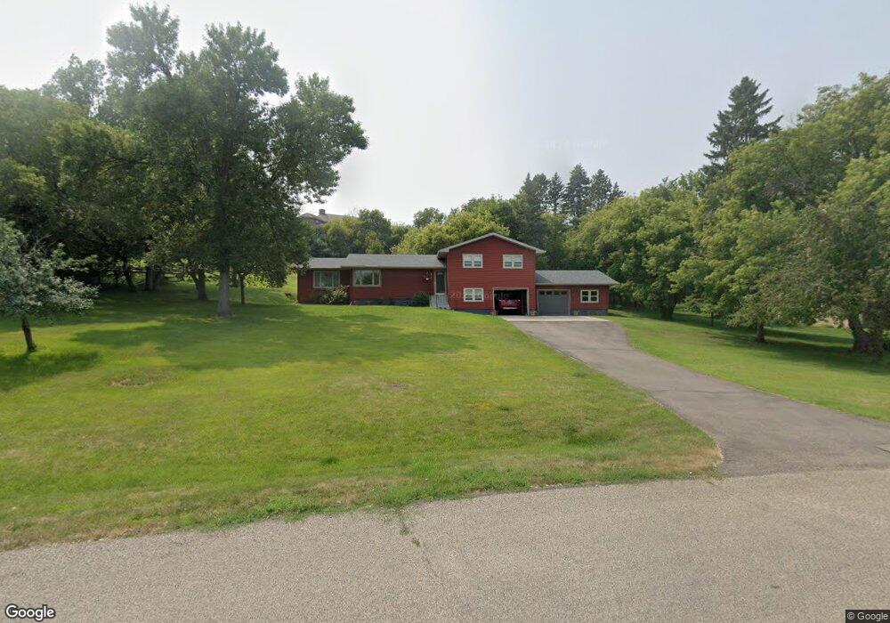 818 7th Ave SW, Jamestown, ND 58401 - photo 1