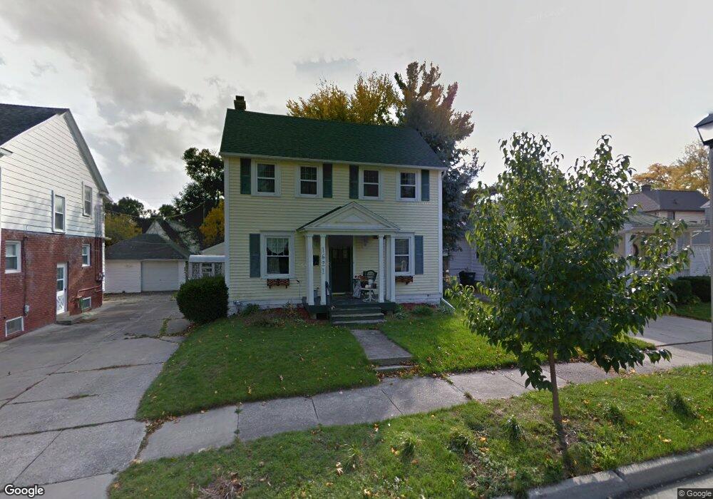 1621 Blair St, Lansing, MI 48910 - photo 1