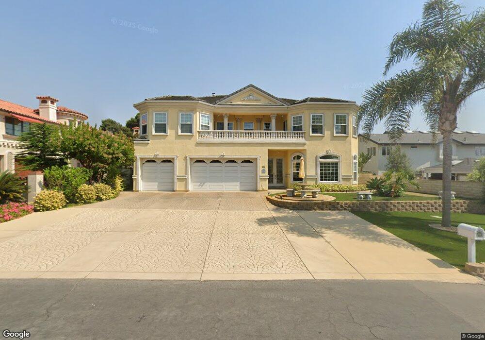 237 Date Ave, Carlsbad, CA 92008 - photo 1