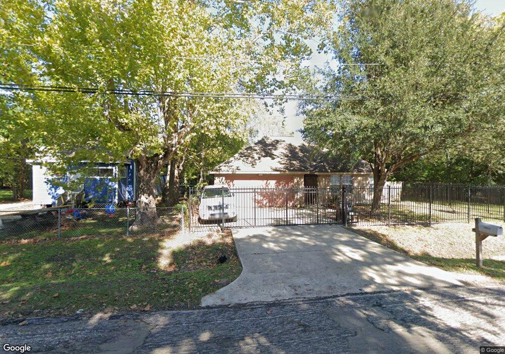 1908 Hampton St, Houston, TX 77088 - photo 1