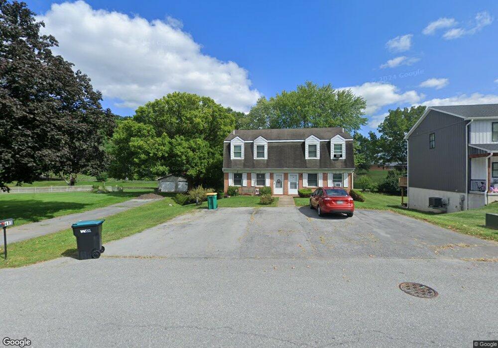 413 N Colonial Dr, Hagerstown, MD 21742 - photo 1