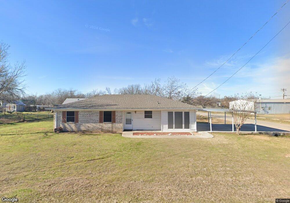 300 Daisy Dr, Granbury, TX 76049 - photo 1