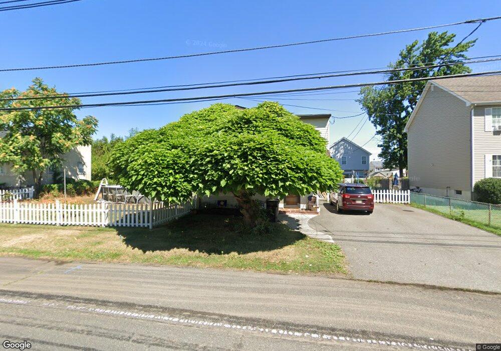 381 Ocean Blvd, Keyport, NJ 07735 - photo 1