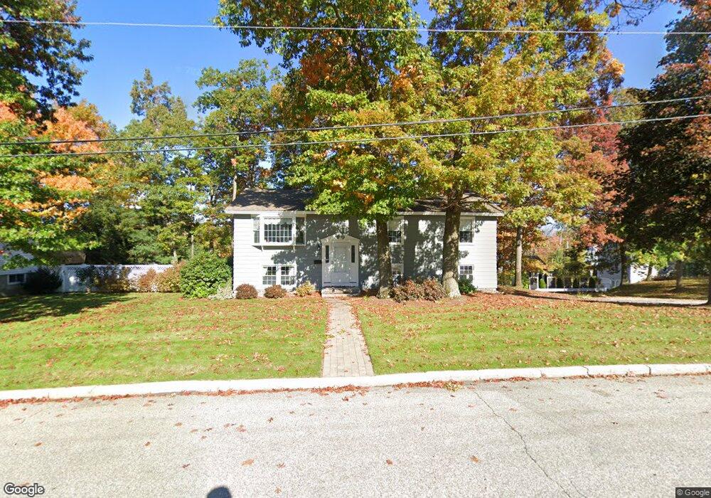 644 Oak St, Manchester, NH 03104 - photo 1