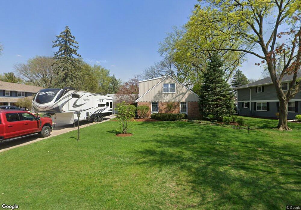 1539 Gamon Rd, Wheaton, IL 60189 - photo 1