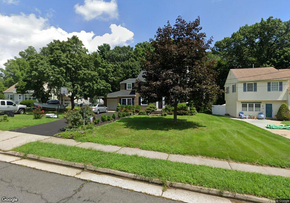 31 Lakeside Dr, Matawan, NJ 07747 - photo 1