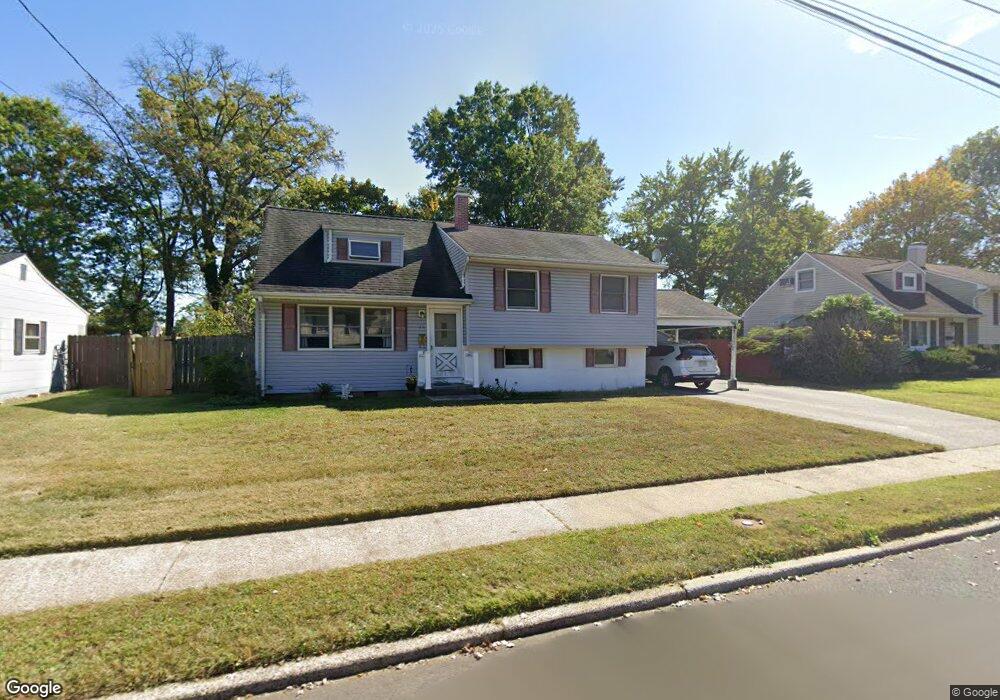 19 Ulysses Rd, Somerset, NJ 08873 - photo 1