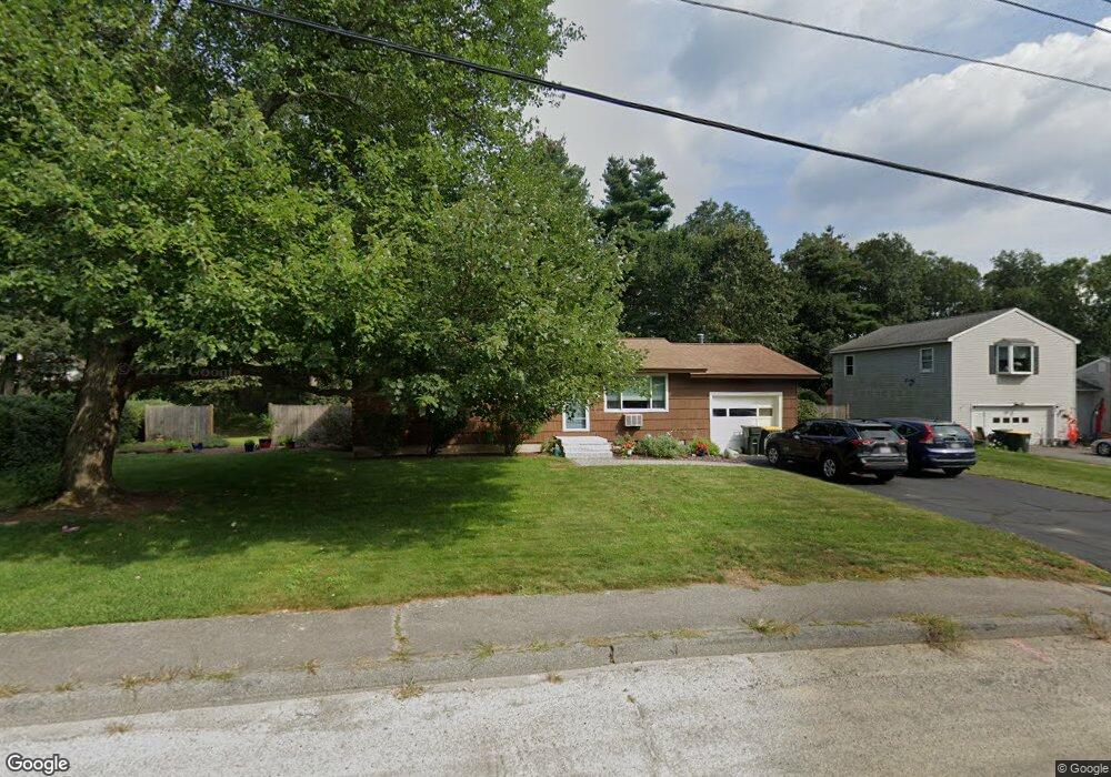 27 Cedar Hill Rd, Bellingham, MA 02019 - photo 1