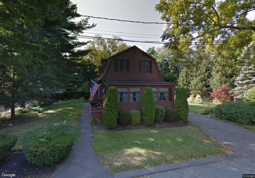 4 Willow Ave, Danvers, MA 01923 - photo 1