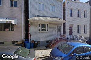221 Edmond St, Bloomfield, PA 15224