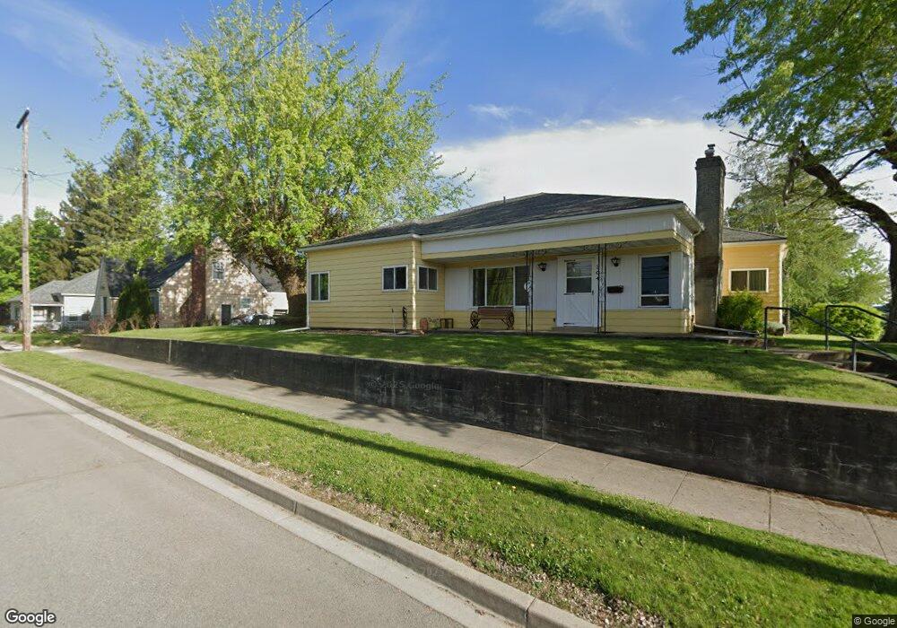 304 E Henkle St, Tekoa, WA 99033 - photo 1