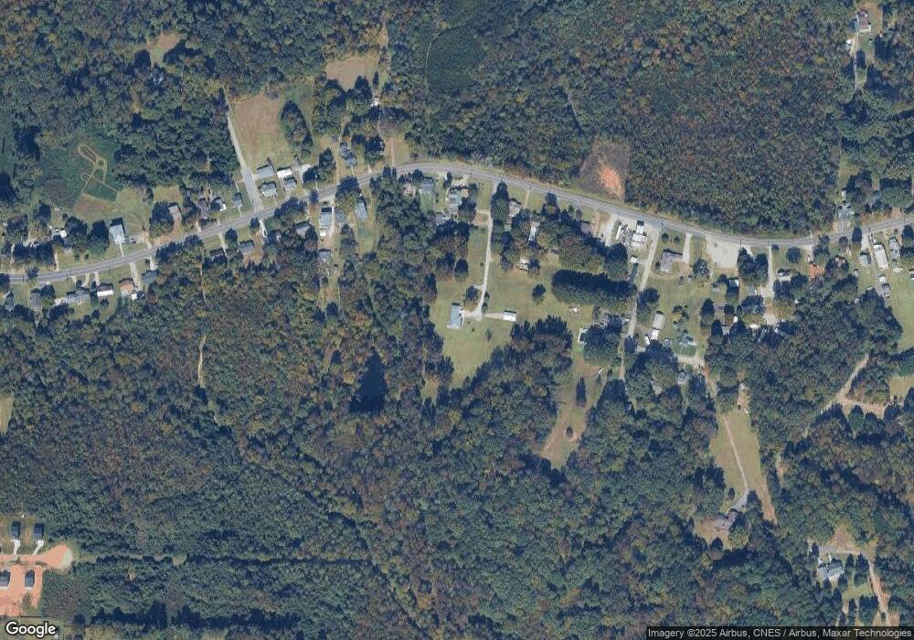 916 Pettigrew St, Reidsville, NC 27320 - photo 1