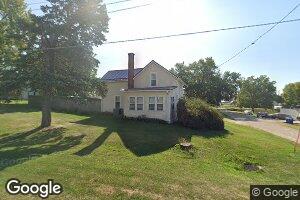 302 E Van Buren St, Garnavillo, IA 52049