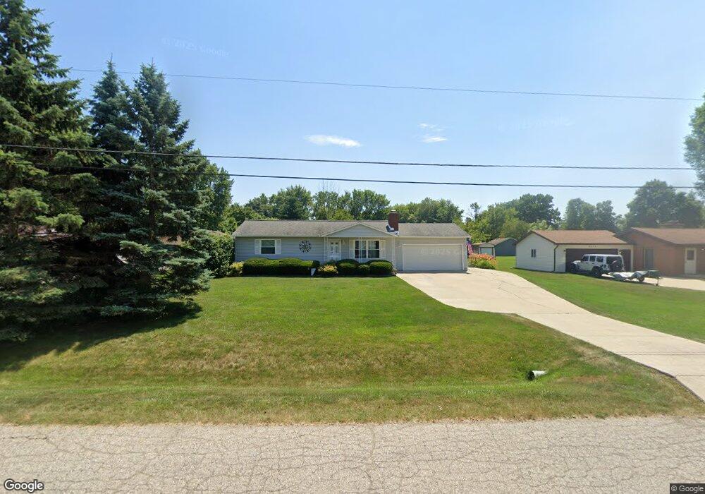 4428 Winters Dr, Flint, MI 48506 - photo 1