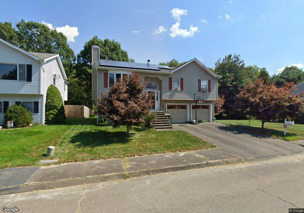 36 Laurie Place, Waterbury, CT 06704 - photo 1