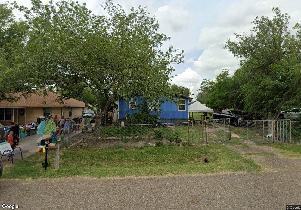 408 N Beto Garcia Dr, Weslaco, TX 78596 - photo 1