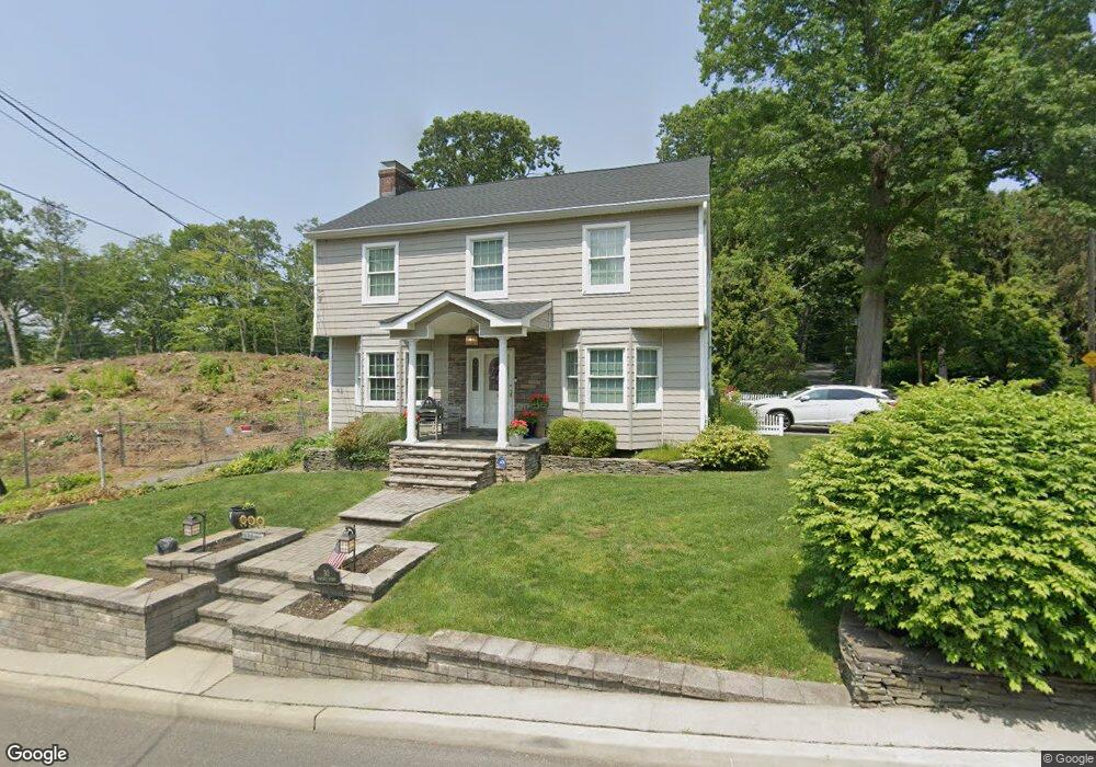 30 Waverly St, Glen Head, NY 11545 - photo 1