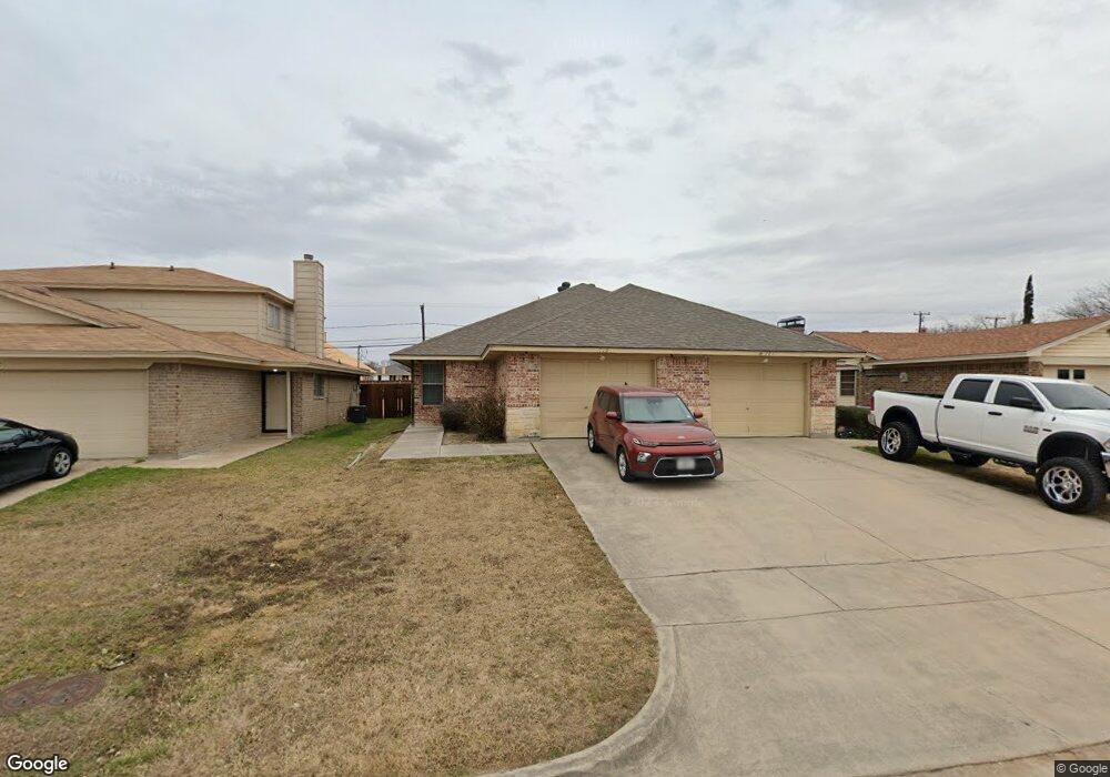 721 Lariat Ln, Fort Worth, TX 76108 - photo 1