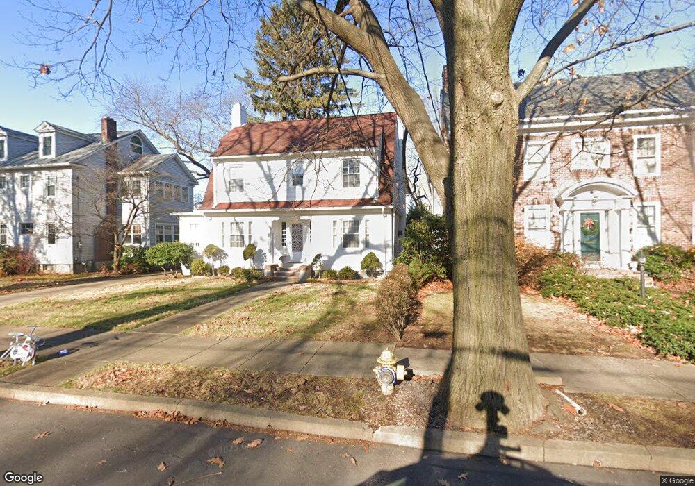 560 Westmoreland Ave, Kingston, PA 18704 - photo 1