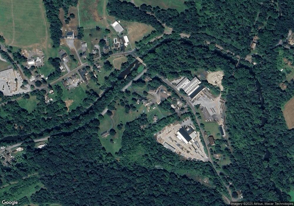 12 Evergreen Ln, Boyertown, PA 19512 - photo 1