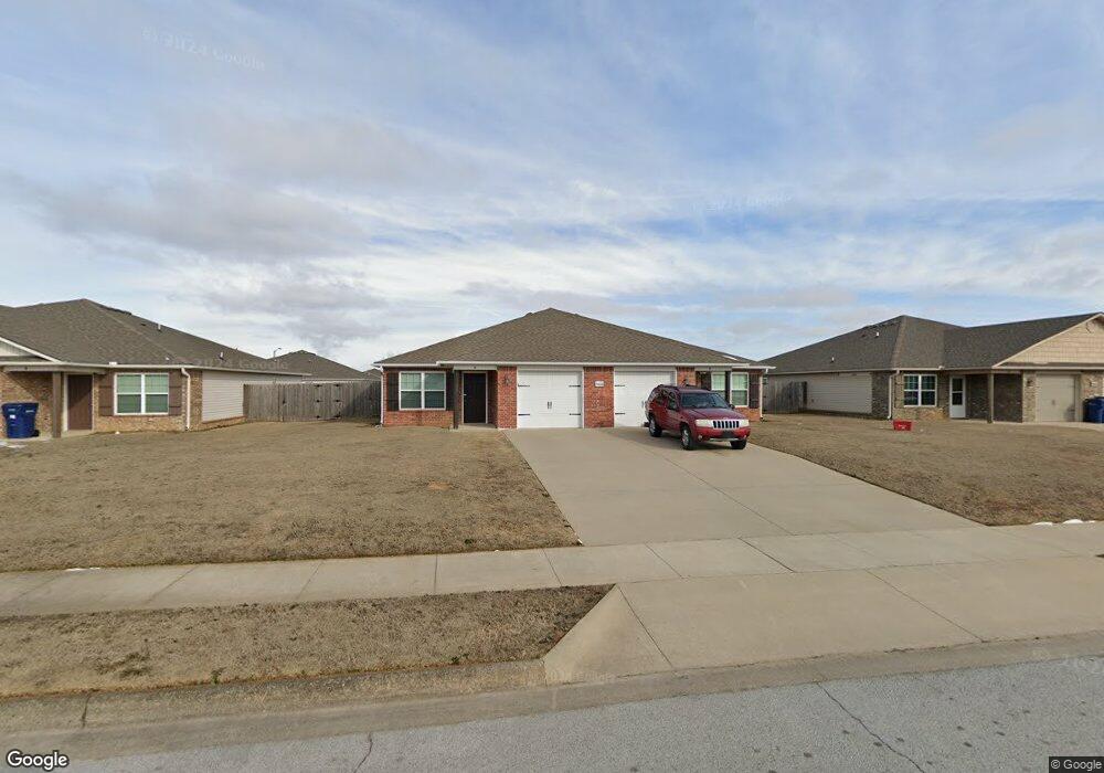 5008 E Thomas St, Siloam Springs, AR 72761 - photo 1