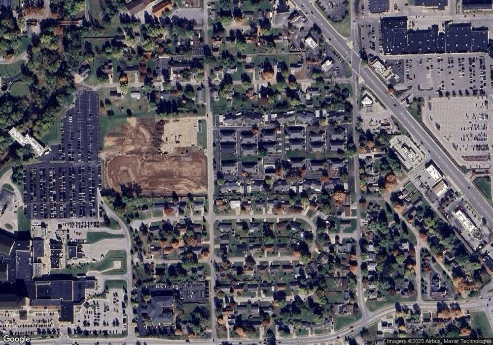 2750 Prosperity Dr, Columbus, IN 47201 - photo 1